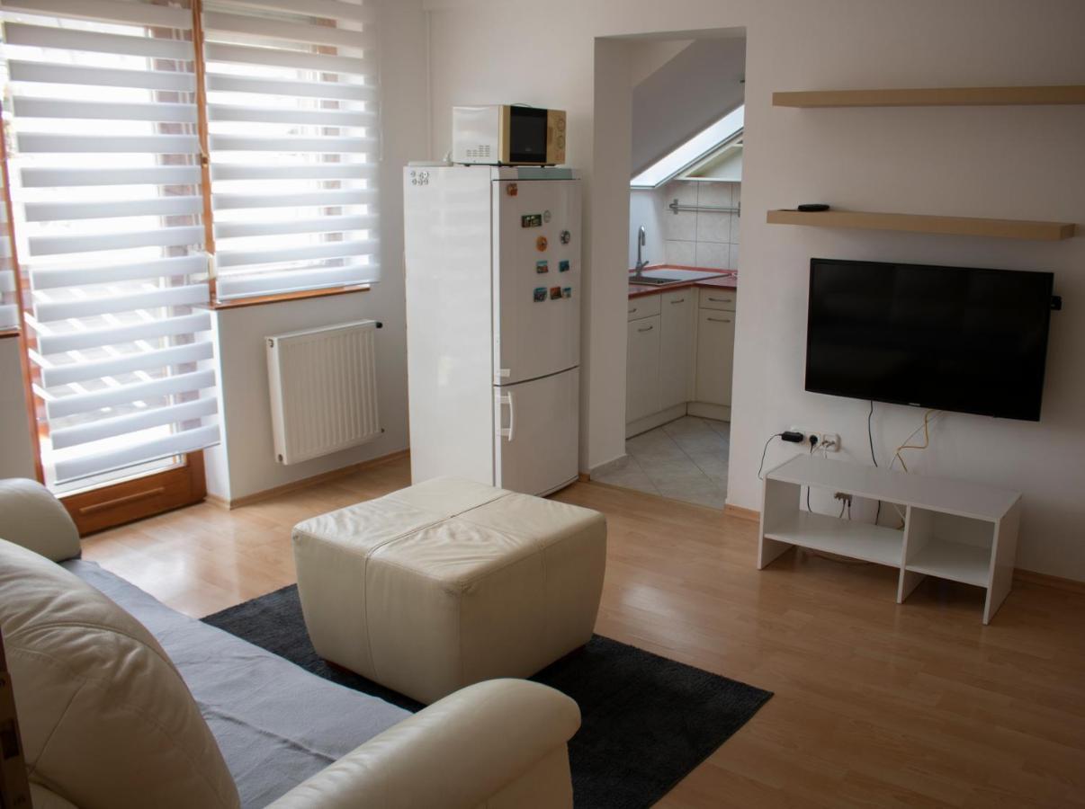 Appartamento Csalogány Apartman Szekszárd Esterno foto
