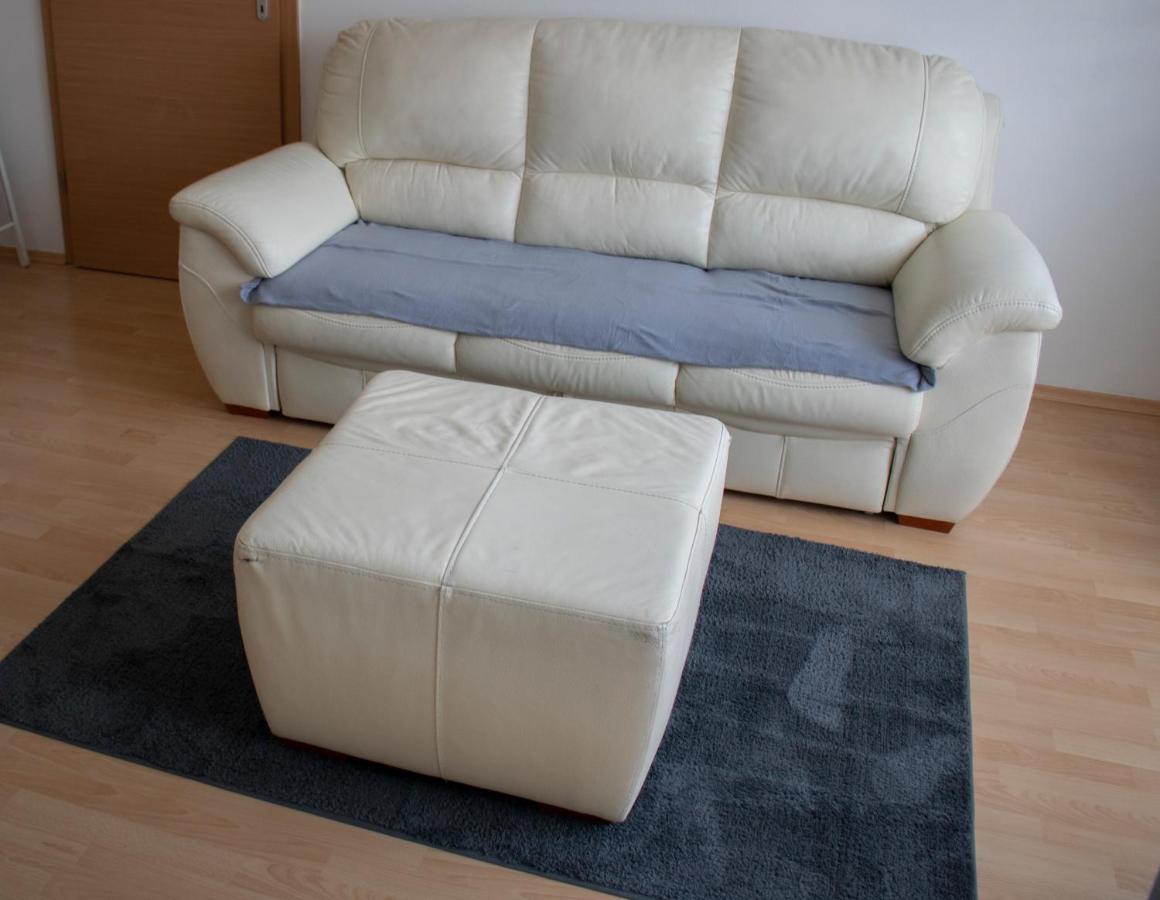 Appartamento Csalogány Apartman Szekszárd Esterno foto