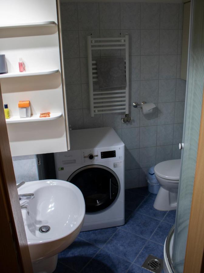 Appartamento Csalogány Apartman Szekszárd Esterno foto
