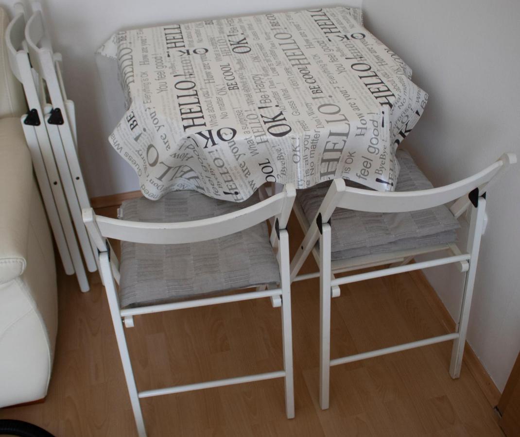Appartamento Csalogány Apartman Szekszárd Esterno foto